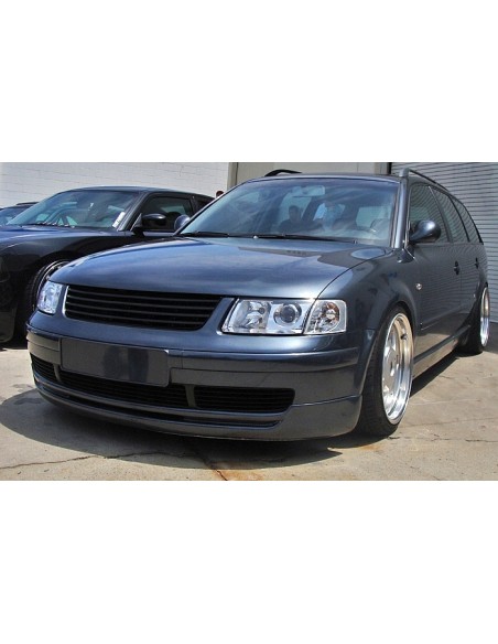 Priekinės grotelės skirtos VW Passat B5 1996 - 2000, juodos blizgios